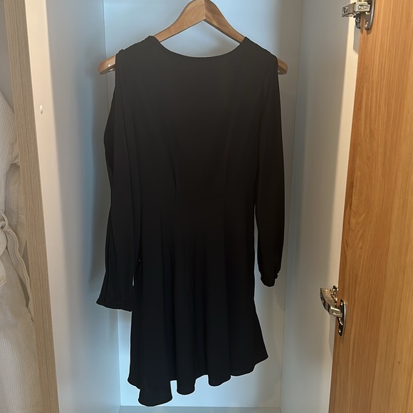 Claudie Pierlot , black above the knee long sleeve with cutout detail. - Picture 2 of 4